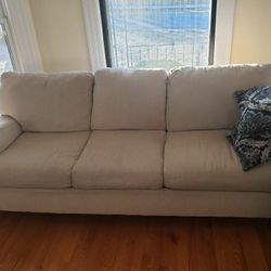 Couches / Sofa Bed