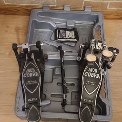 Bateria TAMA IRON COBRA Double Pedal In Case $275.00 O.B.O. 