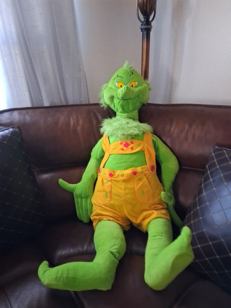 Xl Plush Grinch Reduced 20dls