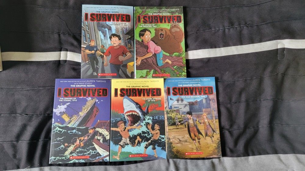 I Survived Graphic Novel Collection β 5 Book Set (Scholastic)