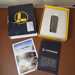 LEATHERMAN, Bond Multitool, Stainless Steel EDC Tool