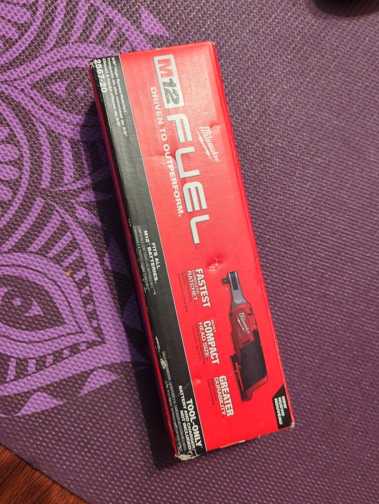 Milwaukee Fuel M12 Ratchet 3/8 Brand New Firm Price