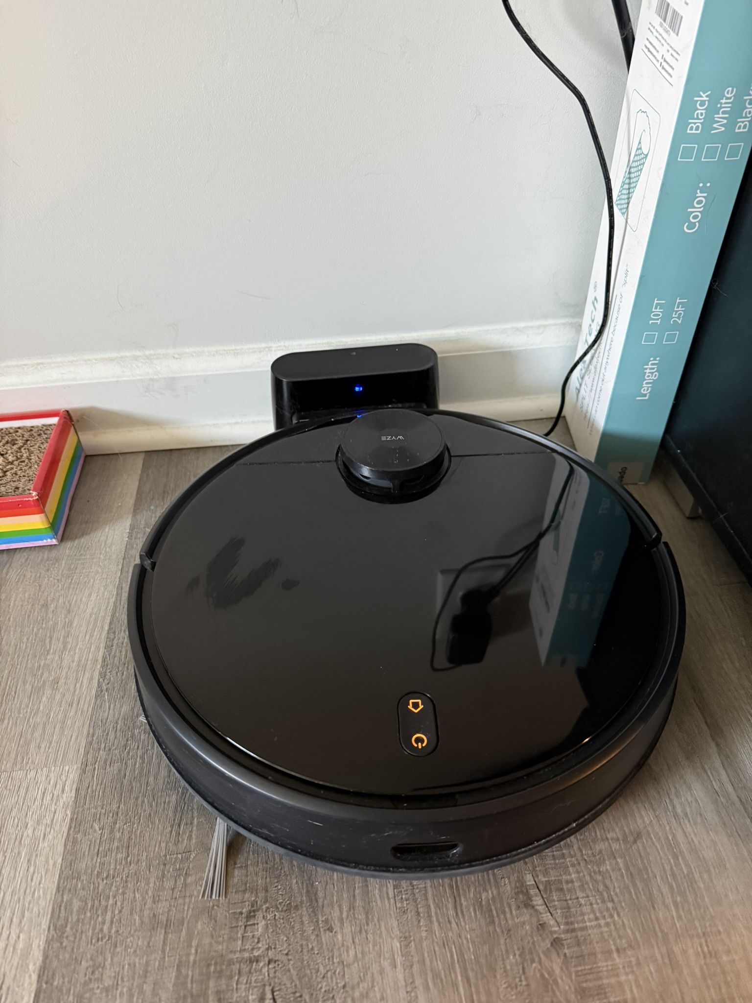 Wyze Robot Vacuum with LiDAR Room Mapping
