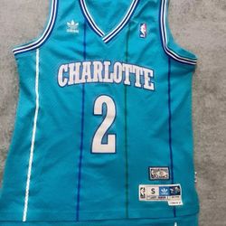 Charlotte Hornets Larry Johnson Men’s Small Swingman Jersey 