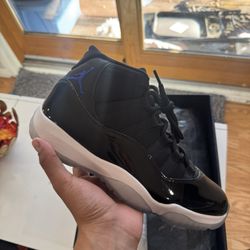 Jordan 11 Space Jam