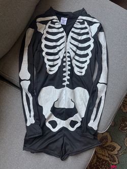Women’s size small skeleton costume
