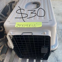 Excellent Condition Pets Carriers
