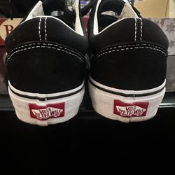 vans. sz 8.   never been used