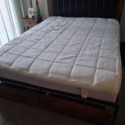 Queen Mattress And Bedframe 300