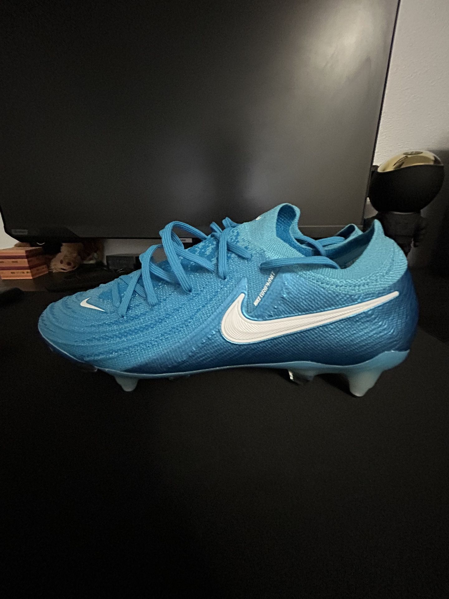 Nike Soccer Cleats Phantom Gx II Elite SG-PRO AC