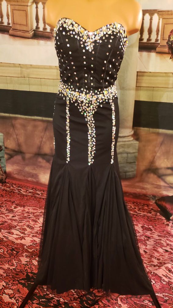 Prom evening cocktail dress . Size 0-4