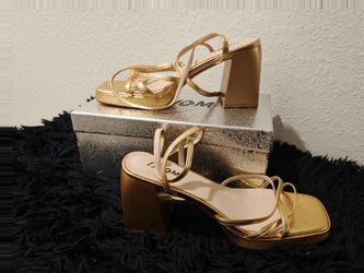 ISNOM Gold Strappy Block Heel Sandals!!!