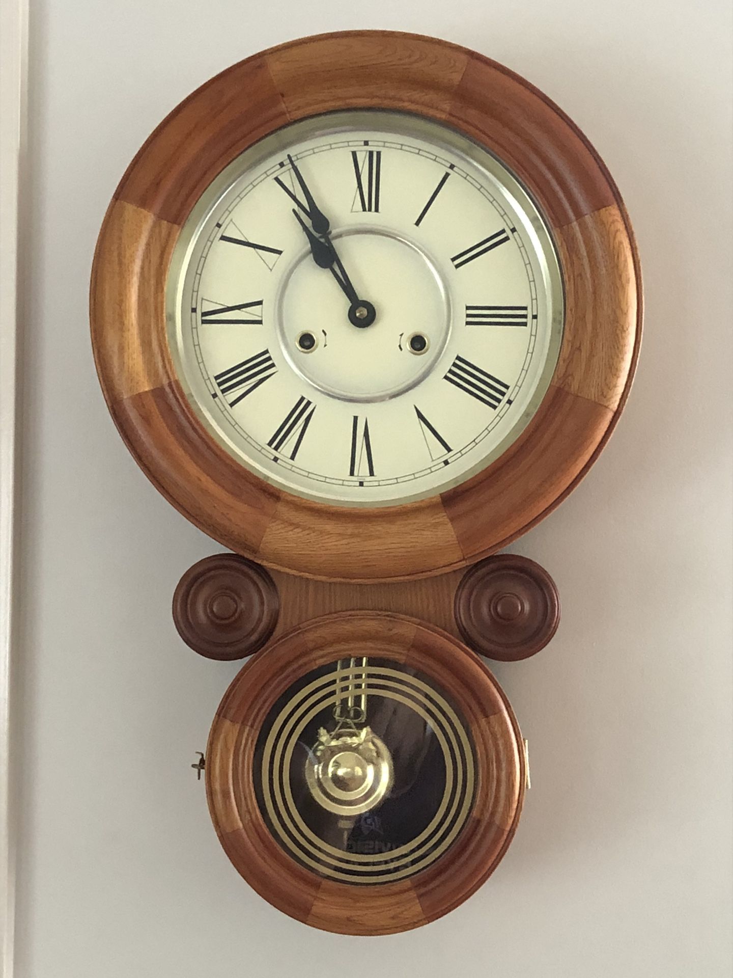 GORGEOUS SOLID WOOD WALL CLOCK WITH OR WITHOUT CHIME WIND-UP CLOCKWORKS — MINT CONDITION!