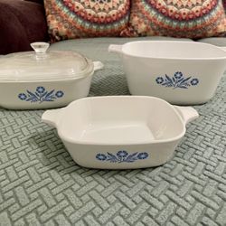 Vintage CorningWare - 4 Pieces