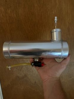 Gas tank