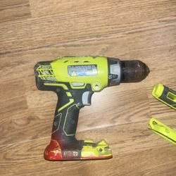 Ryobi drill (3) and flashlight 