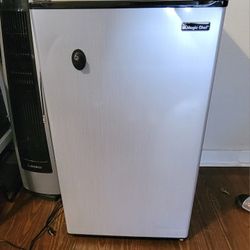 Mini Fridge - Mini Refrigerador 