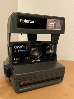 Vintage Polaroid OneStep Closeup Camera with strap