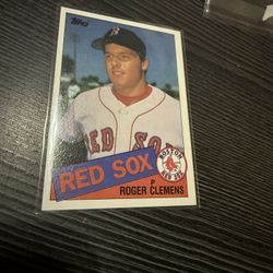 1985 Topps Roger Clemens Rookie Baseball Card Boston Red Sox Great 7 Time Cy Young Award Winner 
