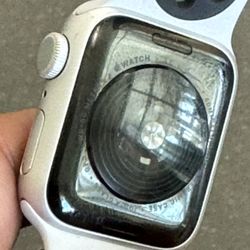 Apple Watch Series 2 38mm Gold White Band