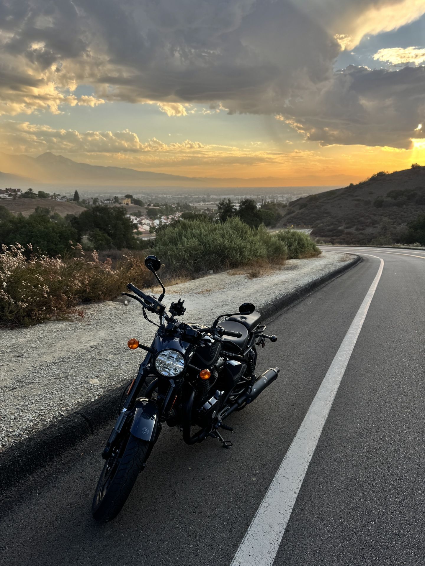 2024 Royal Enfield Shotgun 650