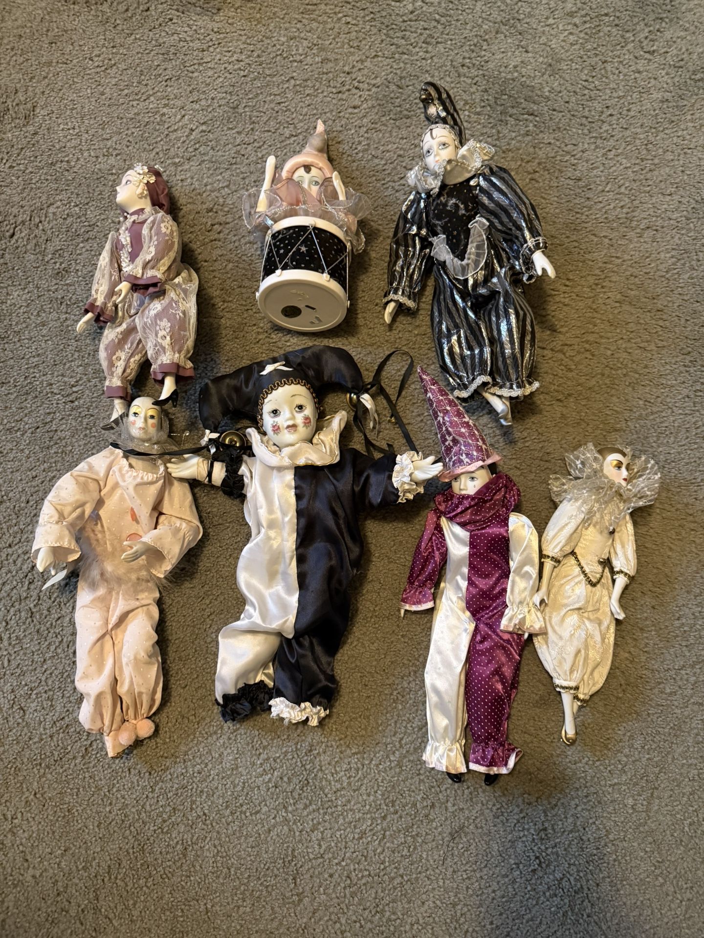 1980’s Vintage Heritage collection Porcelain Dolls/ Jesters