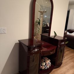 Display Cabinet