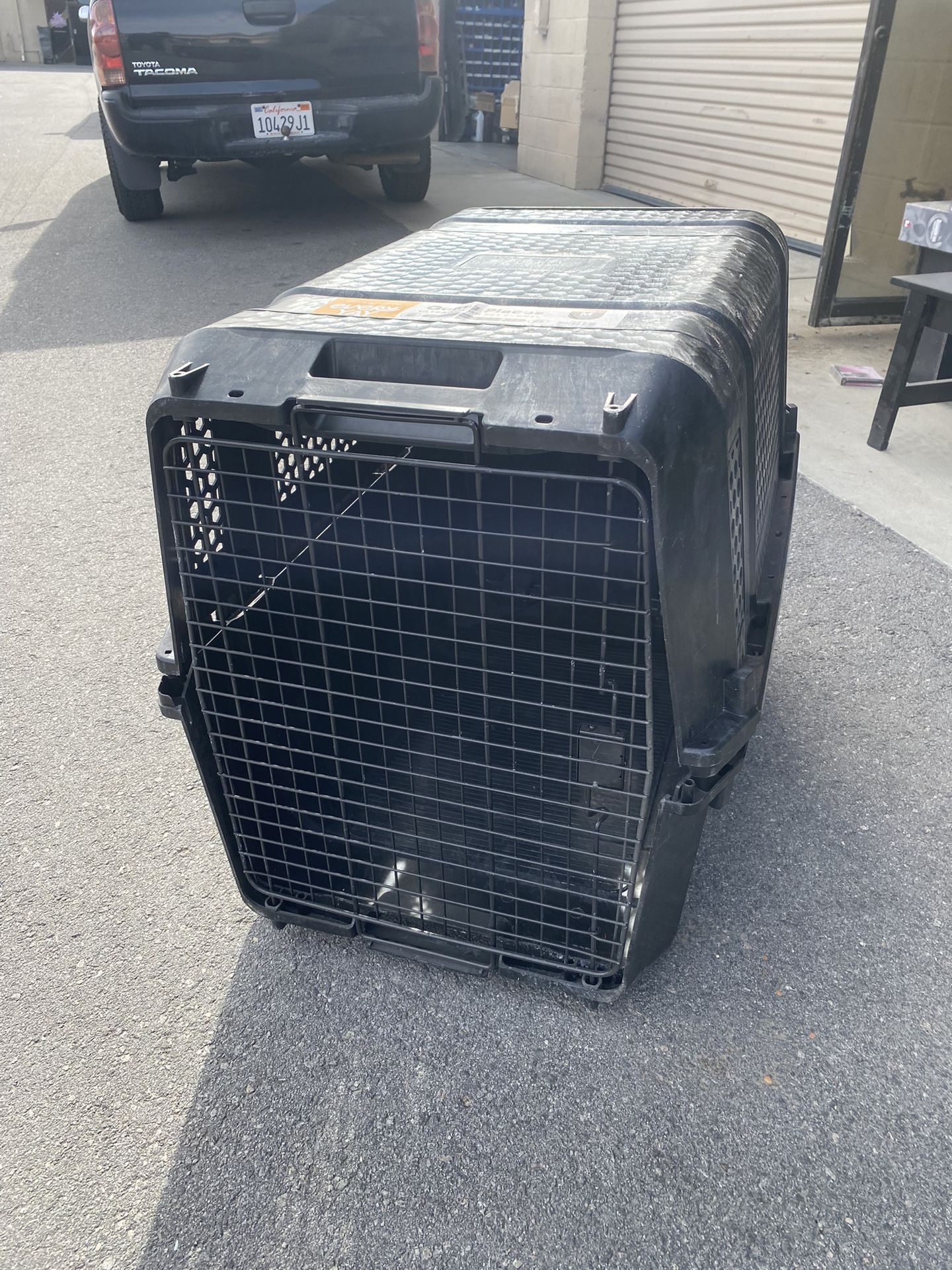Pet Kennel