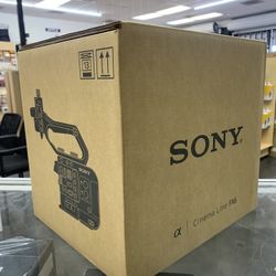 Sony FX6 Cinema Camera