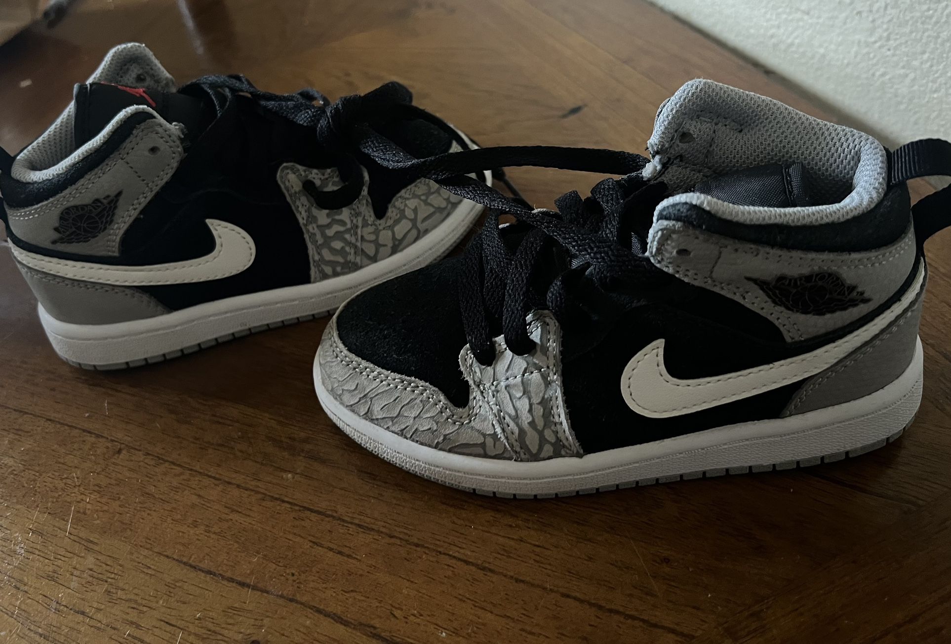Air Jordan 1 Mid SE PS 'Elephant Toe' Size 11C