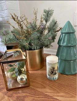 Christmas Holiday Decor Set