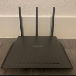 NETGEAR Nighthawk R7000P - AC2300 Smart Gaming WiFi Router