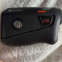 Bushnell Tour V6 range finder