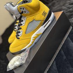 Jordan 5 “Tokyo”