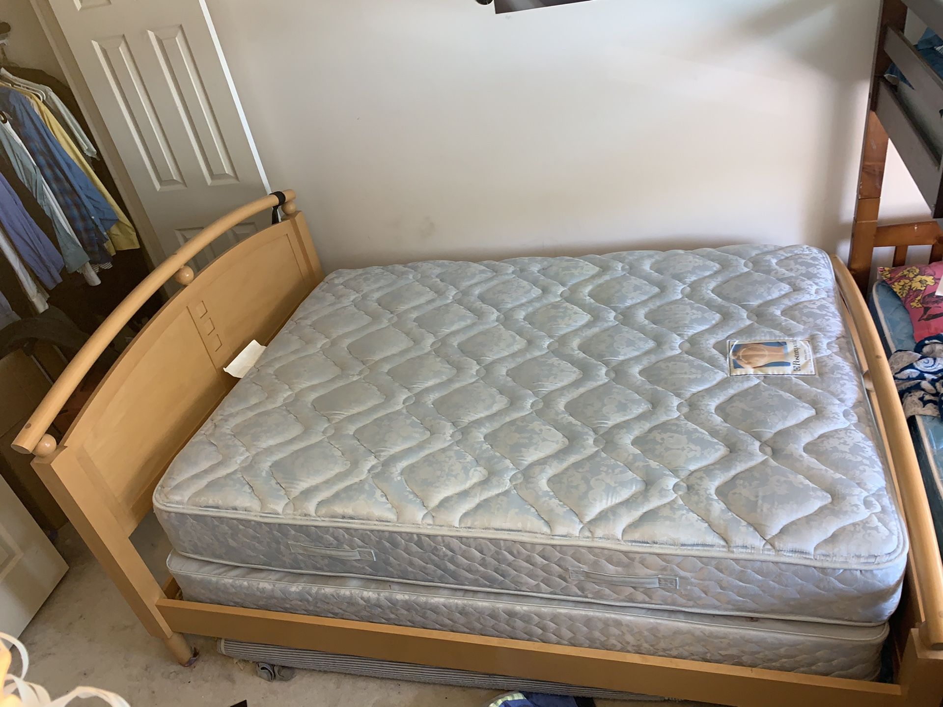 Ethan Allen Full size bed