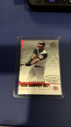 Ken Griffey Jr SP Authentic Gold Parallel 102/499 Cincinnati Reds HOF 2004