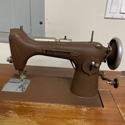 Sewing Machine Vintage