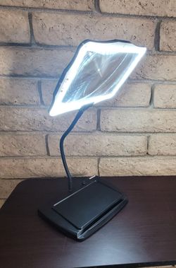 Magnifying Glass with Light and Stand / Goose Neck Magnifier