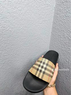 burberry slides
