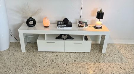 TV stand