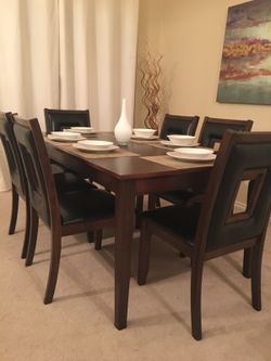 Mollai collection best sale dining set