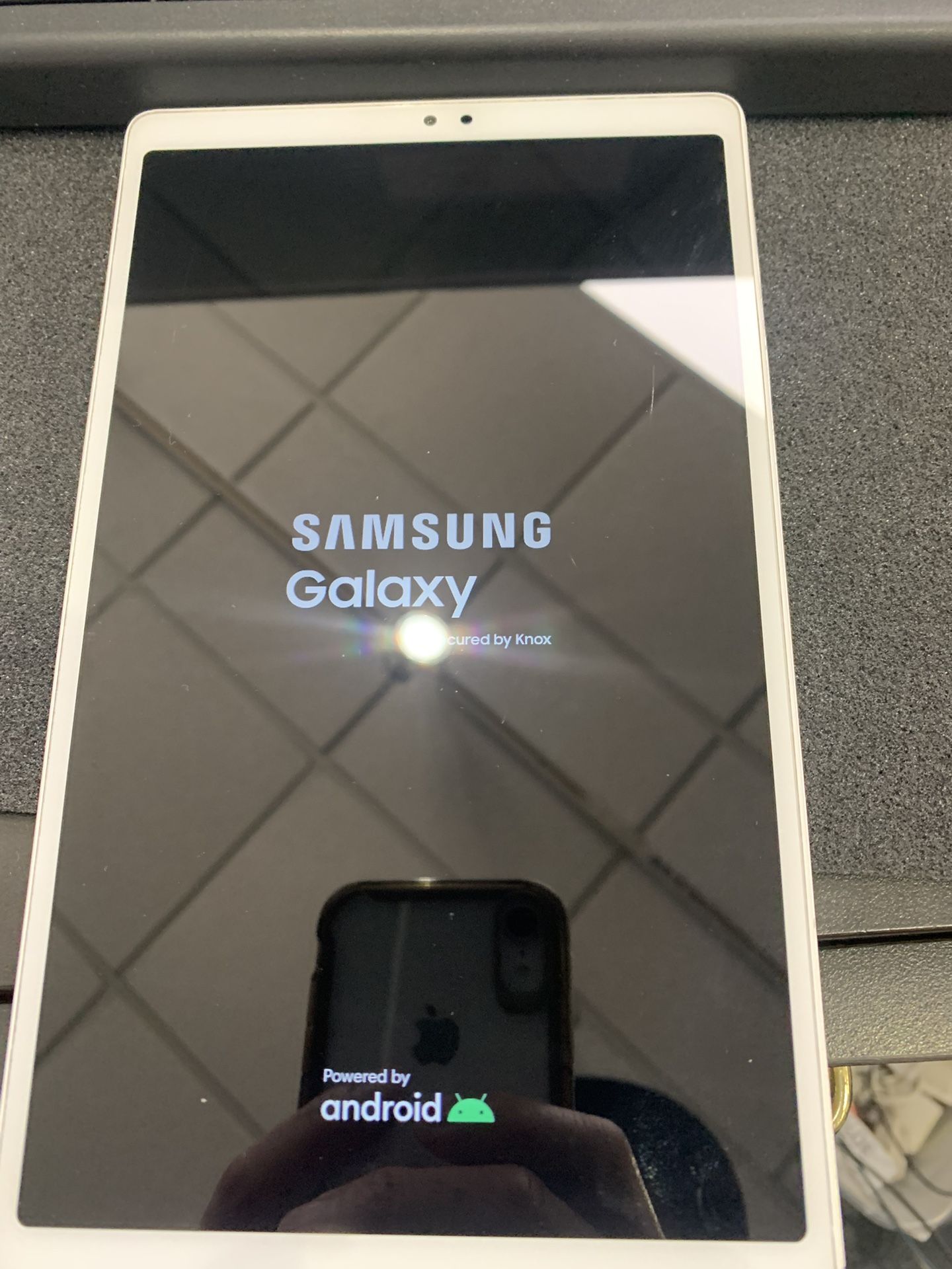 Samsung Tablet (839512-1)