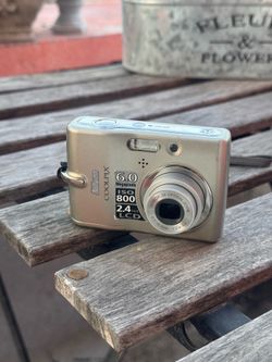 Vintage Nikon Coolpix Y2K digicam