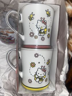Hello Kitty Cups
