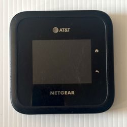 NETGEAR Nighthawk M6 Pro 5G WiFi 6E Mobile Router (Model: MR6500). 