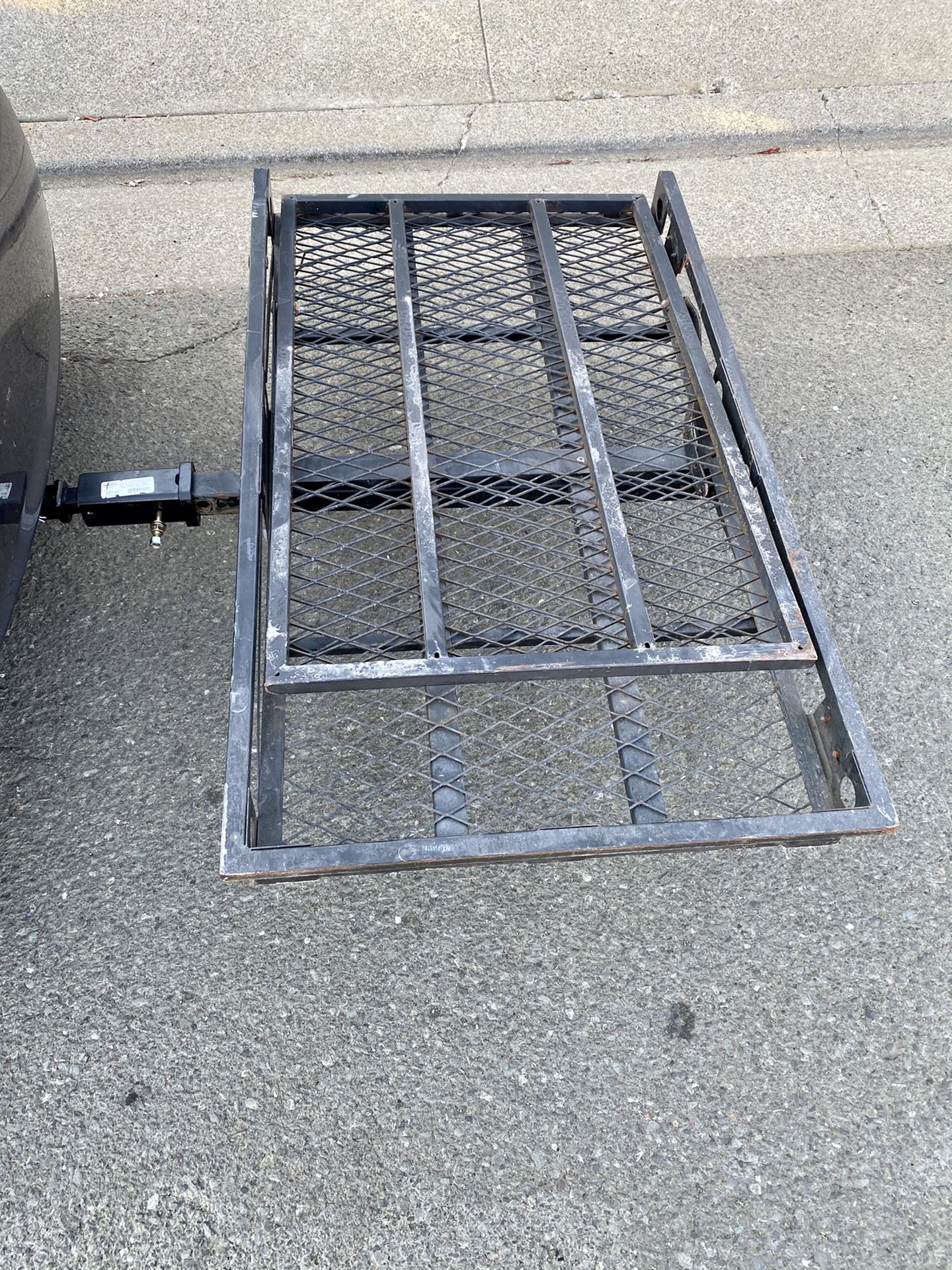 Tow rack with ramp