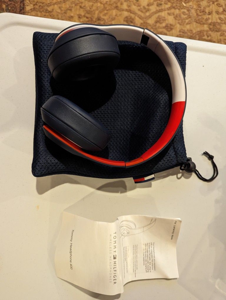 Tommy Hilfiger Wireless Headphones