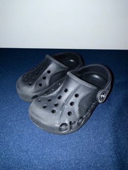 Crocs Baya Clogs Black - SIZE 7 (Toddler)