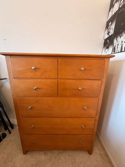 Stanley Solid Wood 5-Drawer Dresser / Tallboy — Restored Condition — WILL DELIVER