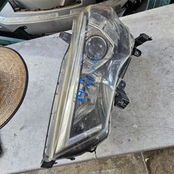 Toyota 4runner Left Headlight Oem